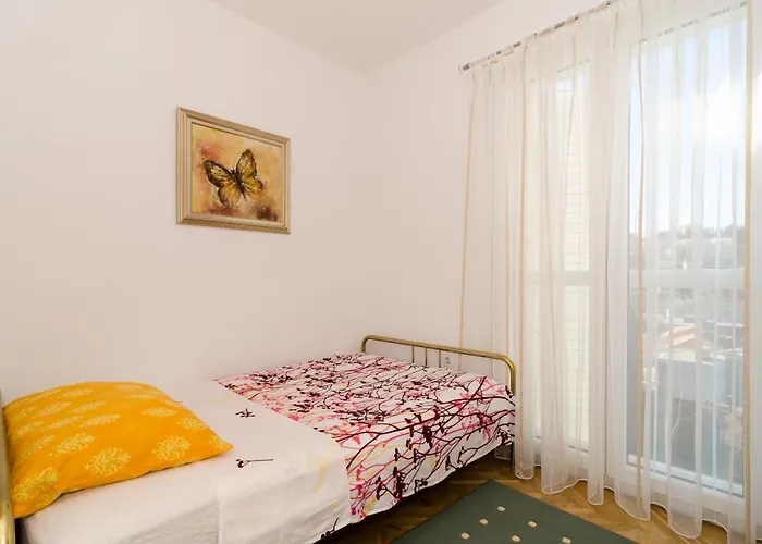 Iva - Andrije Hebranga 31 * Dubrovnik