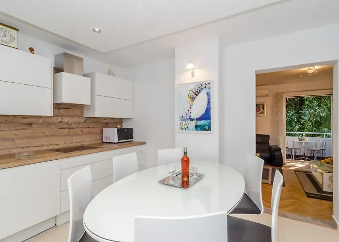 Iva - Andrije Hebranga 31 * דוברובניק