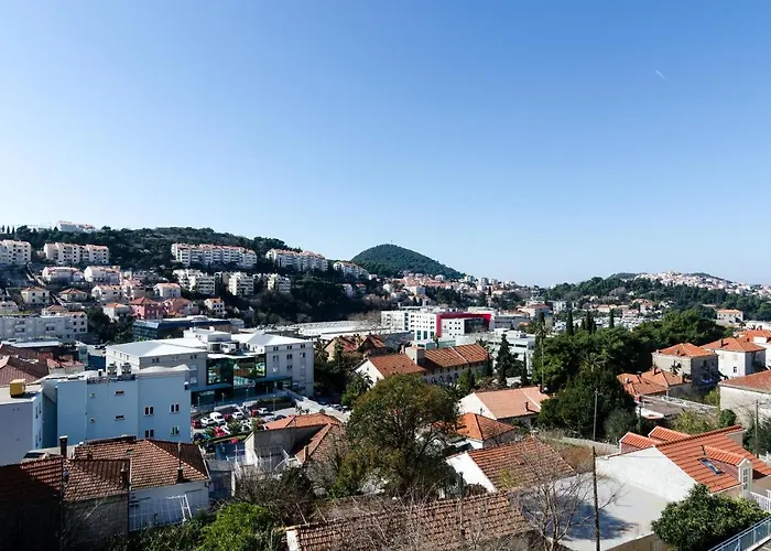 Iva - Andrije Hebranga 31 דירה *